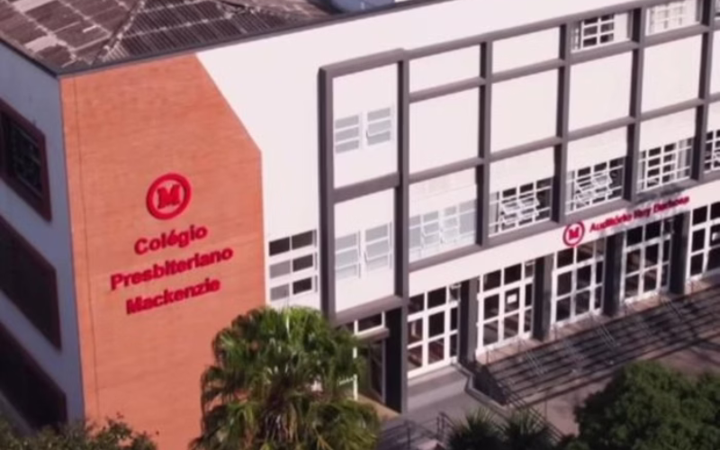 Bolsista negra é internada após ataque racista e homofóbico em escola particular em SP