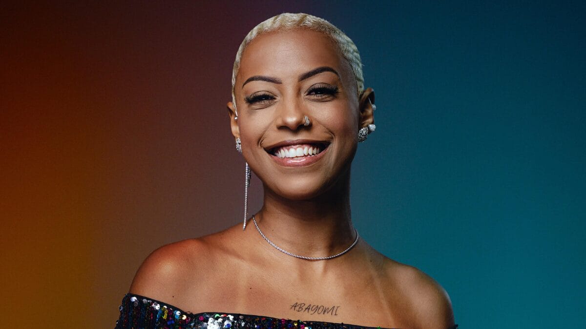 Bea revela como largou tudo após convite de Rodriguinho