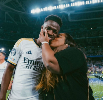 Vini Jr. celebra aniversário da mãe com homenagens emocionantes