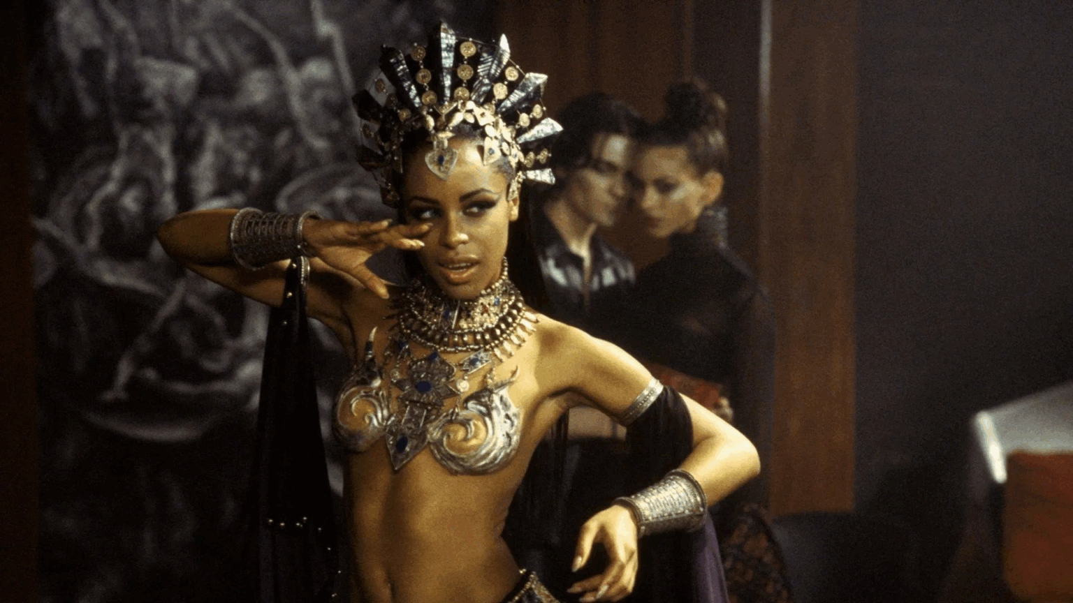 Rainha dos vampiros ganha novamente uma intérprete negra e inspira nova geração