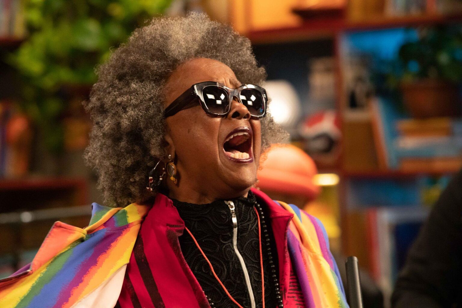 A força da Música Preta Brasileira brilha com Sandra Sá no Tiny Desk Brasil