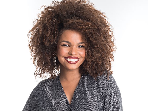 Jeniffer Nascimento lembra agressão e discute limites entre público e ficção